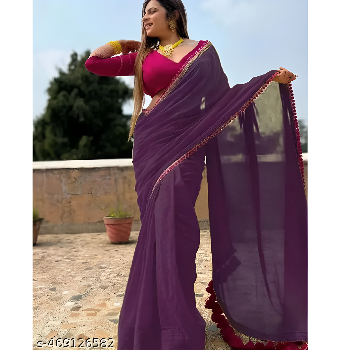 Purple Solid Georgette Red Lace Saree